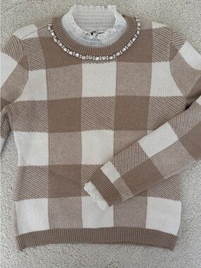 Checked Crewneck Sweater in Cream and Tan